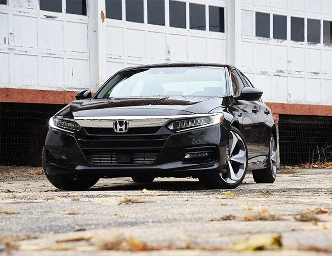 Honda-Accord-gear-patrol-full-featured