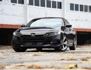 Honda-Accord-gear-patrol-full-featured