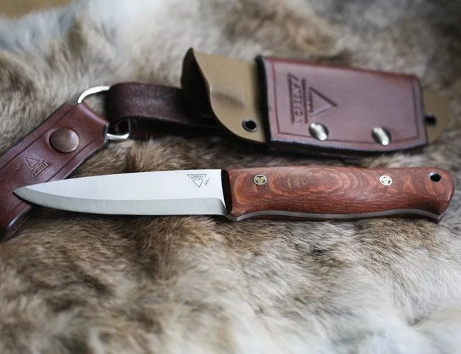 Creely-Knives-gear-patrol-full-featured-2