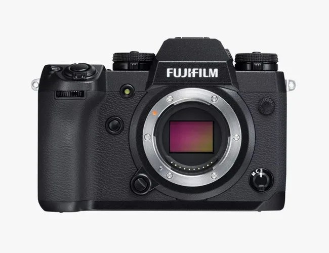 Fujifilm-X-H1-gear-patrol-feature