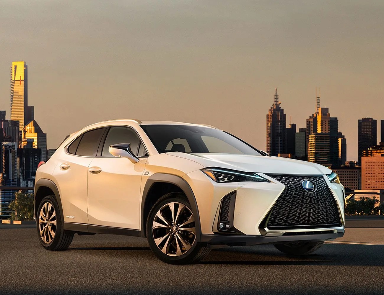 Geneva-Motorshow-2018-Preview-gear-patrol-Lexus-UX