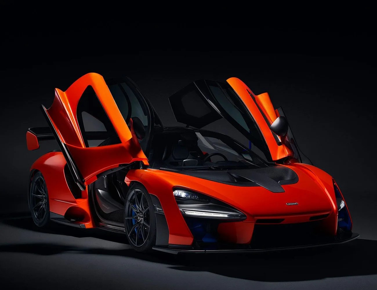 Geneva-Motorshow-2018-Preview-gear-patrol-McLaren-Senna