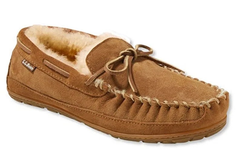 LL-Bean-Sale-February-16-gear-patrol-Wicked-Good-Moccasins