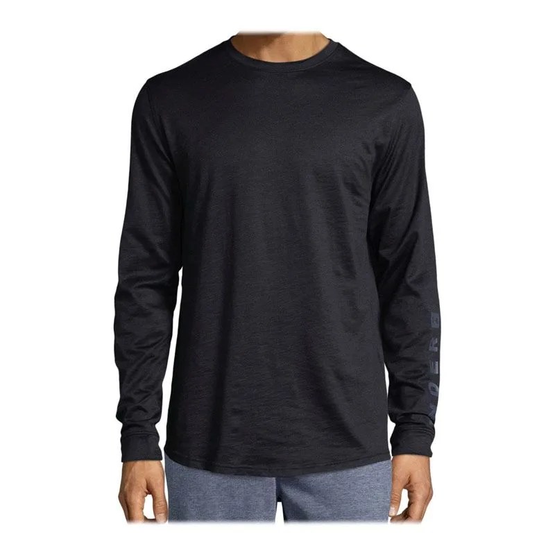 Lorde-and-Taylor-gear-patrol-Under-Armor-Long-Sleeve-Top