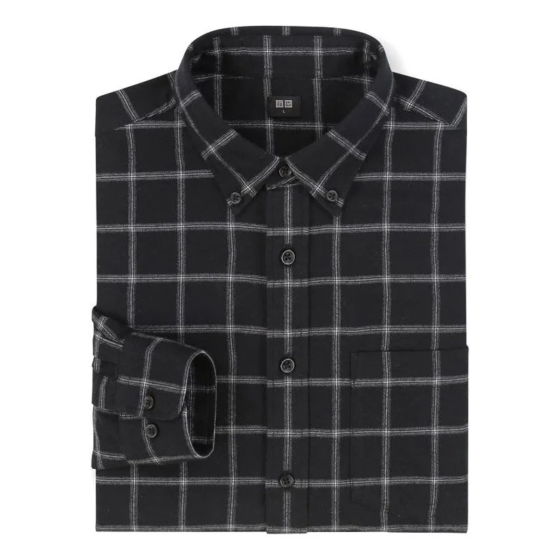 Uniqlo-Flannel-Sale-gear-patrol-black