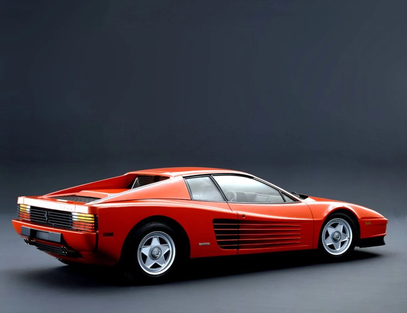 15-of-the-Best-Automotive-Hoodscoops-gear-patrol-1984-Ferrari-Testarossa
