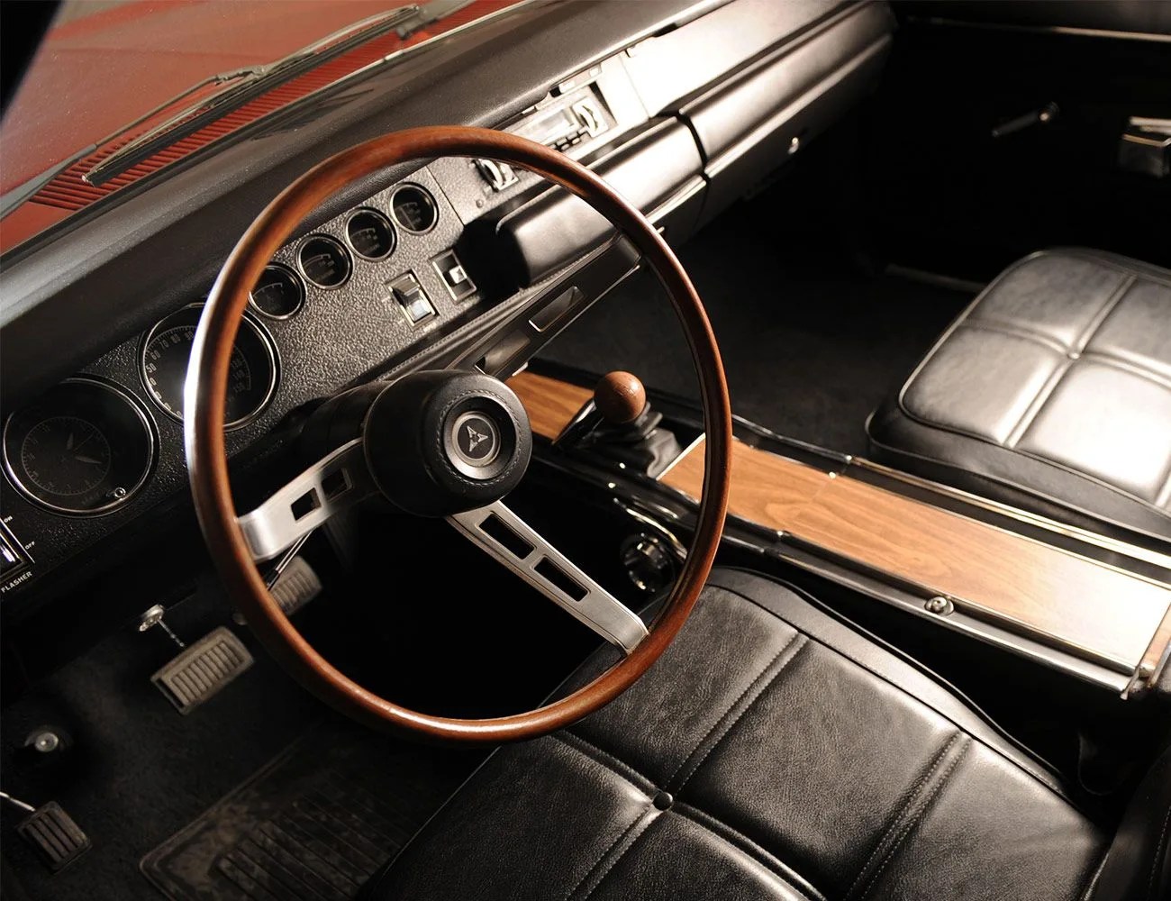 15-of-the-Best-Steering-Wheels-of-All-Time-gear-patrol-1969-Dodge-Charger