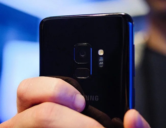 5-Exciting-Smartphones-MWC-2018-lead-feature