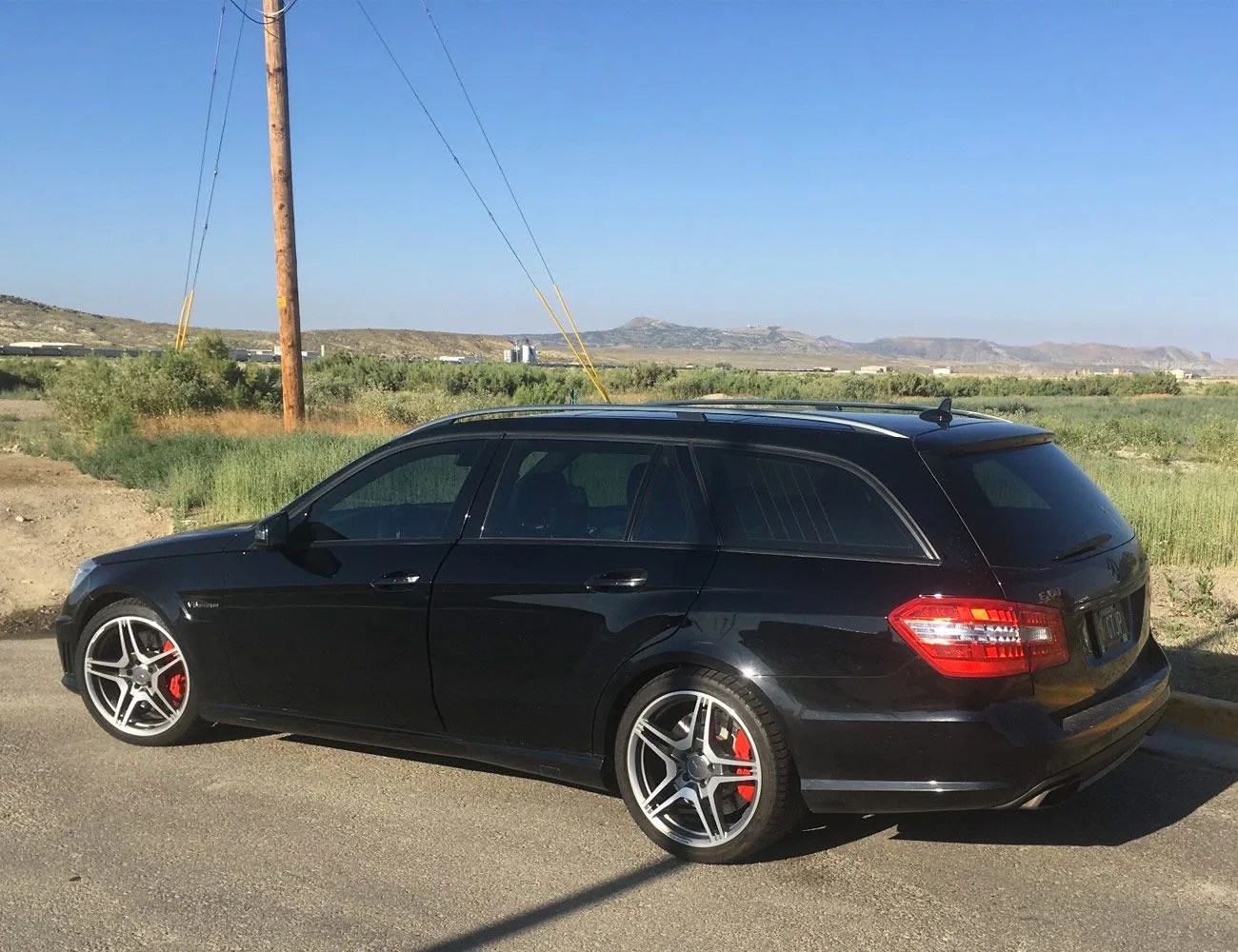 5-Used-Top-Trim-Sports-Cars-gear-patrol-2012-Mercedes-Benz-E63-AMG-Wagon.jpg