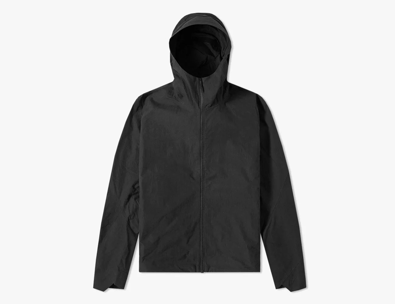 7-Lightweight-Weather-Resistant-Jackets-for-Spring-gear-patrol-Arcteryx-Isogon-Jacket