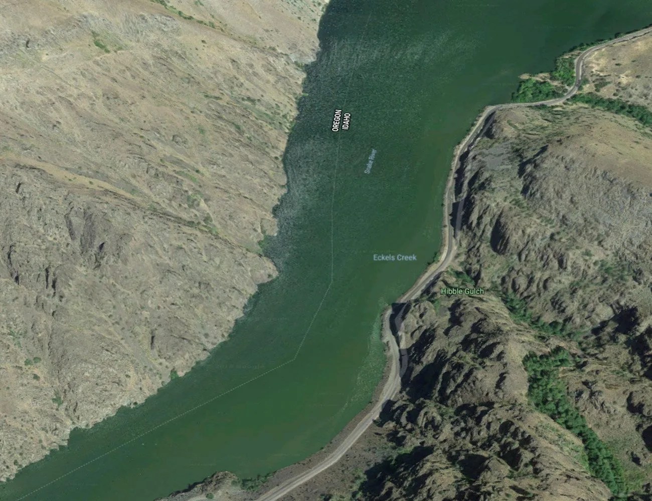 8-Most-Beautiful-Waterfront-Motorcycle-Rides-gear-patrol-Hells-Canyon-Road-Idaho