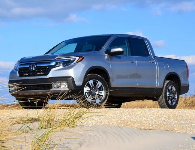 Honda-Ridgeline-Gear-Patrol-Lead-Featured