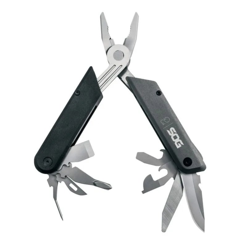 Knife-Sale-March-7-gear-patrol-SOG-Baton-Q3