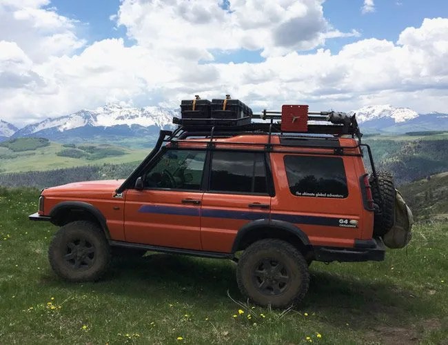 Landrover-Discovery-gear-patrol-full-featured-2