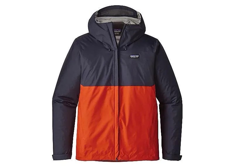 Rainjackets-Deal-gear-patrol-Patagonia-Torrentshell