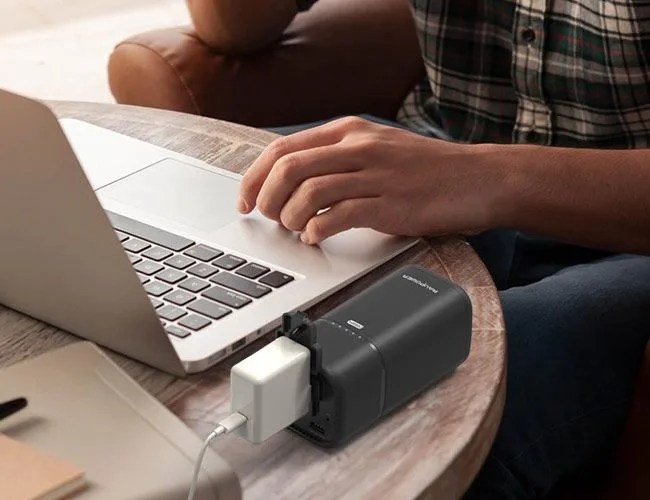RavPower-Charger-gear-patrol-feature