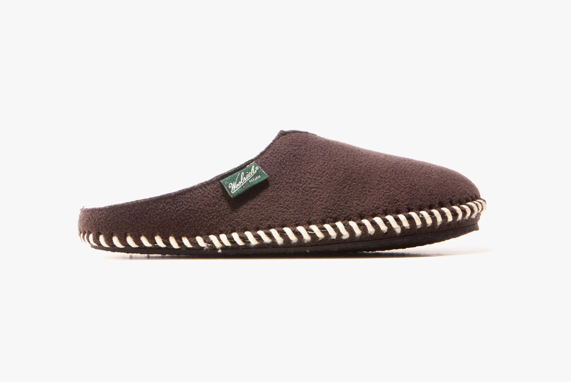 Slippers-Sale-gear-patrol-Woolrich-Slippers-full-lead
