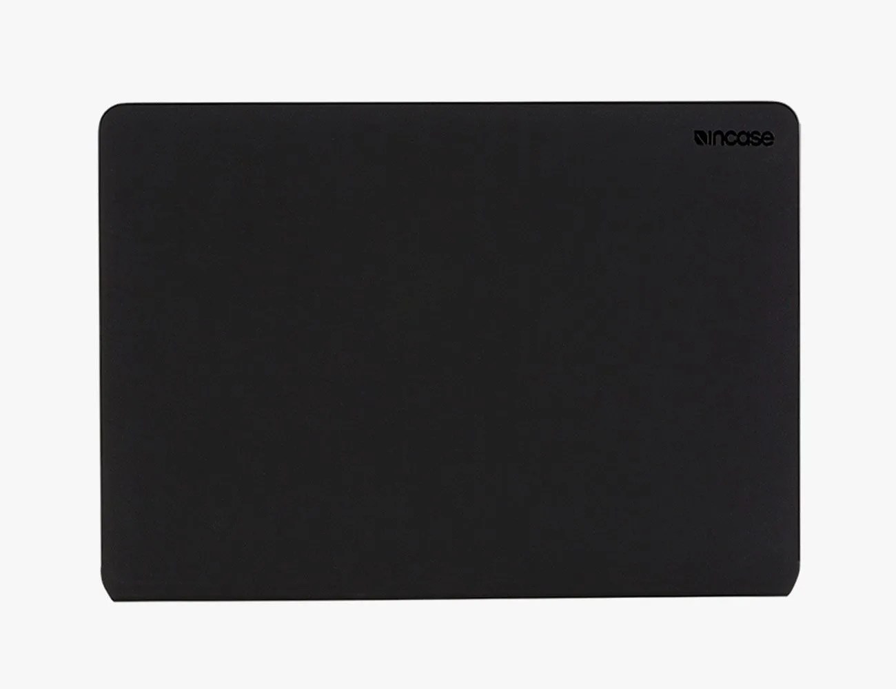 The-Best-MacBook-Pro-Cases-to-Buy-in-2018-gear-patrol-Incase-Snap-Jacket
