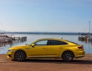 VW-Arteon-R-Line-2019-gear-patrol-full-featured