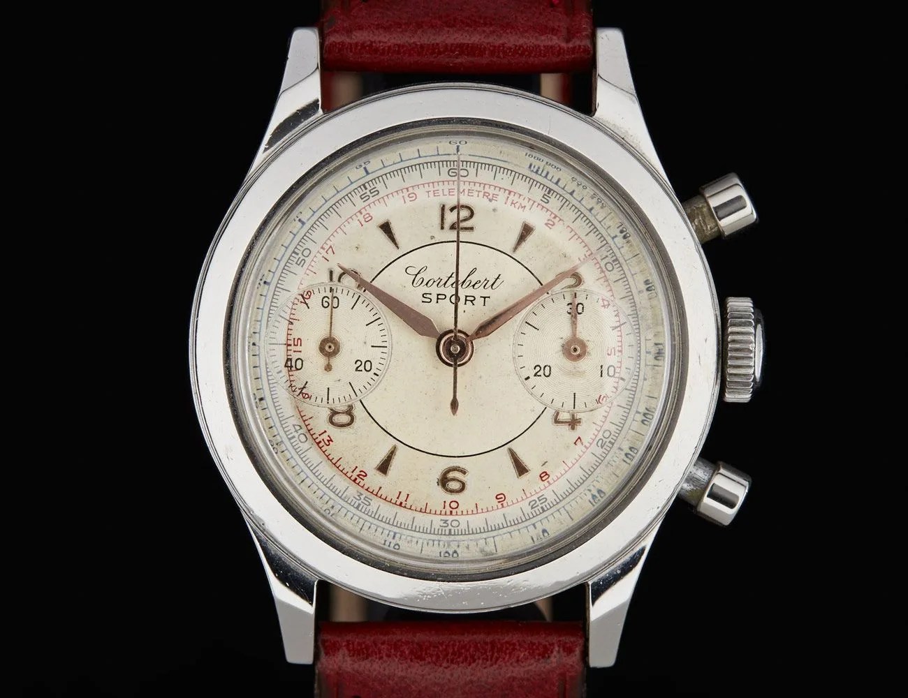 Vintage-Tool-Watch-gear-patrol-Cortebert-Sport-Chronograph