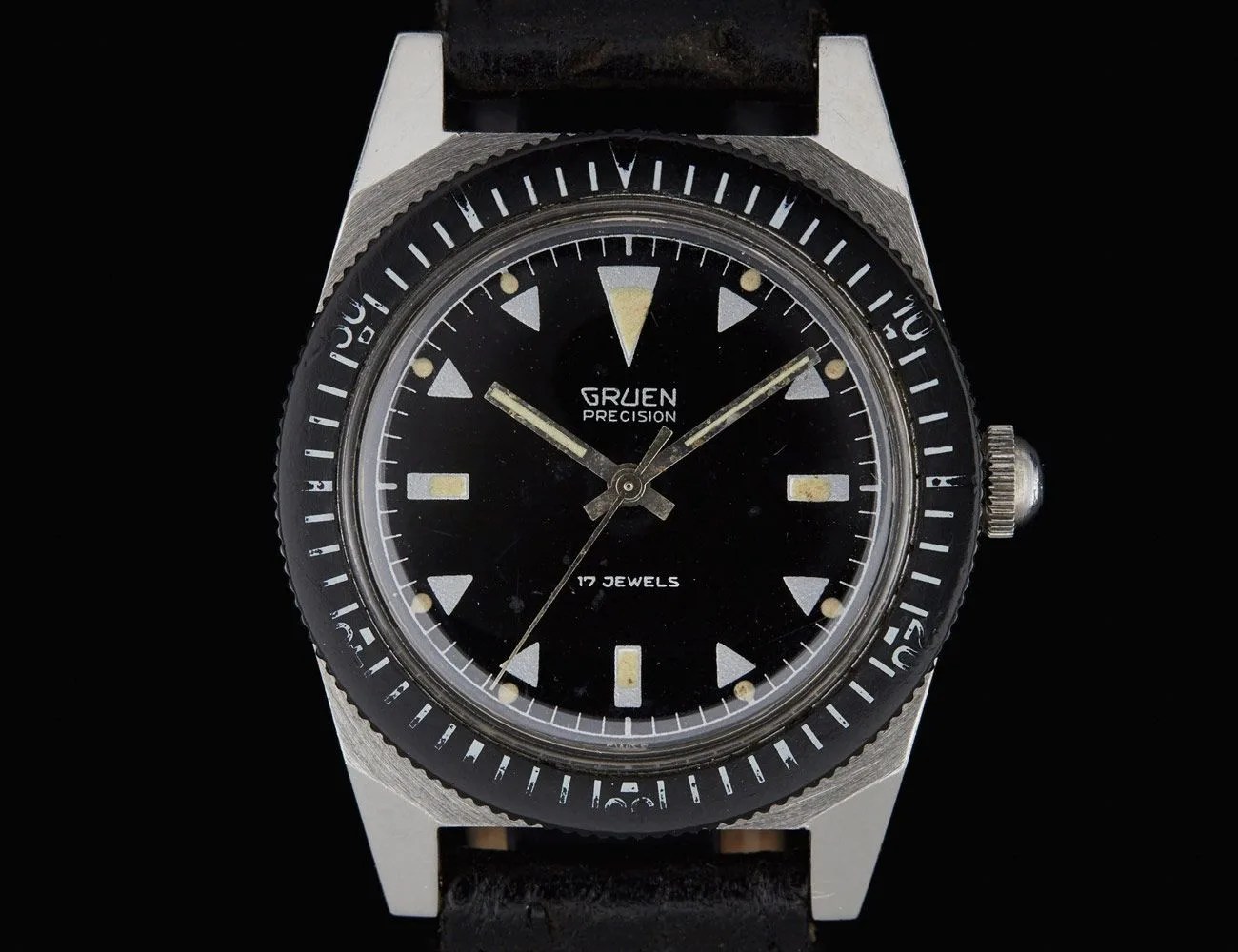 Vintage-Tool-Watch-gear-patrol-Gruen-Precision-Diver
