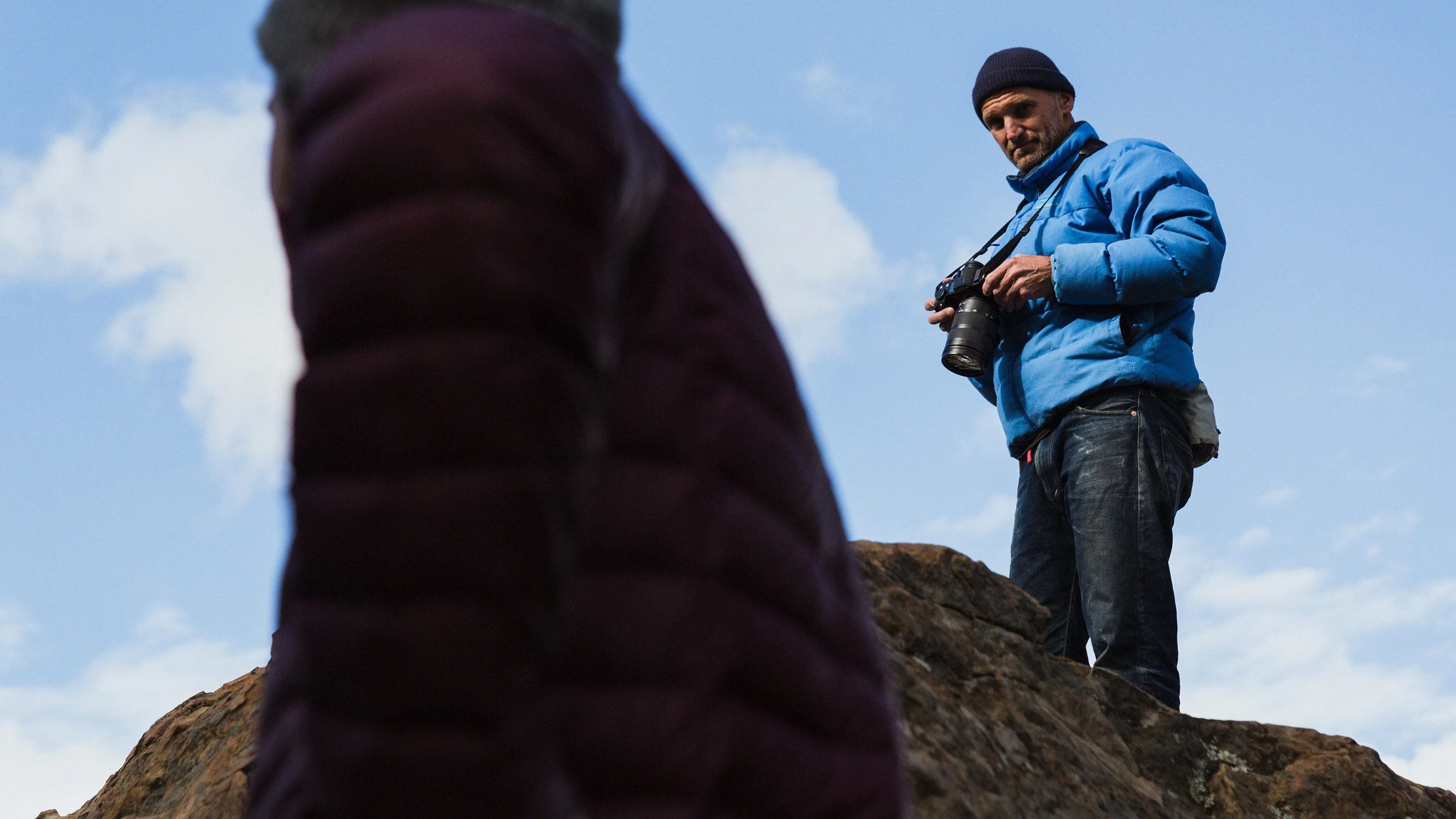 leica-sl-jj-gear-patrol-full-lead-2