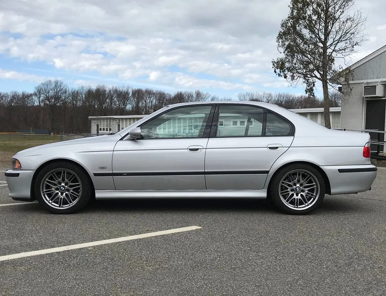 4-Sedans-Hiding-Performance-Under-Subtle-Style-gear-patrol-2001-BMW-M5