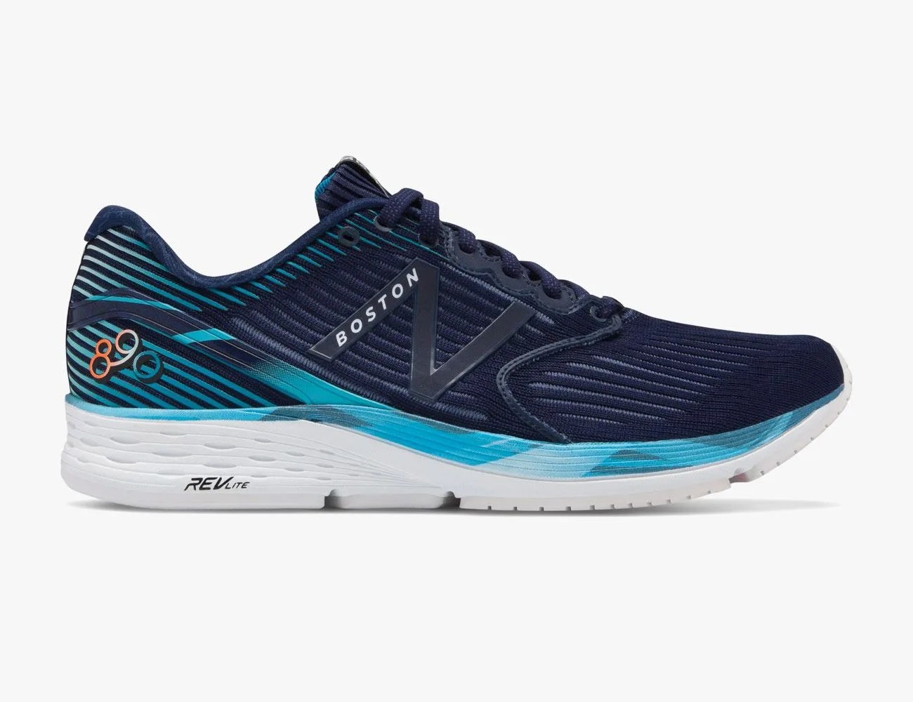 Boston-Marathon-Gear-gear-patrol-New-Balance-890v6