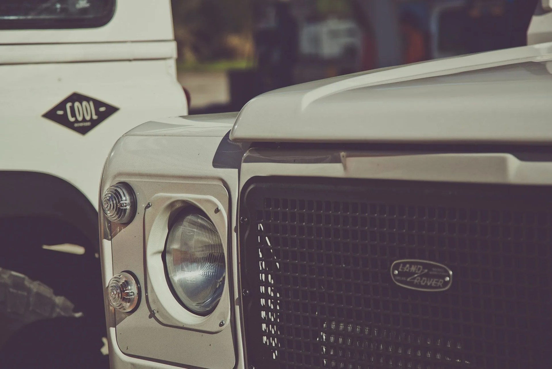 Cool&Vintage-Defender-gear-patrol-2