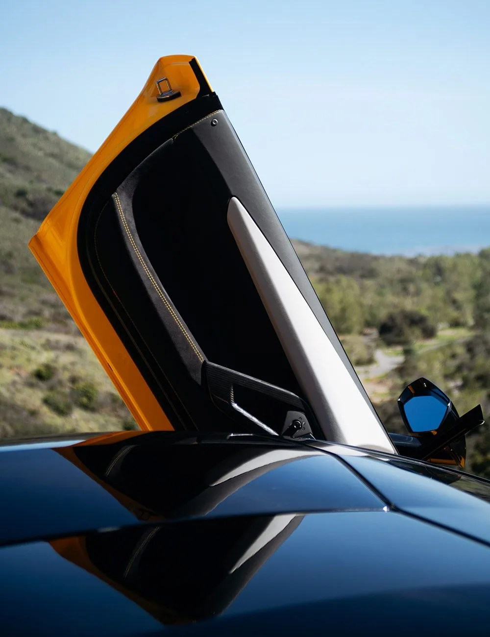Lamborghini-Aventador-S-Roadster-Photo-Essay-gear-patrol-16