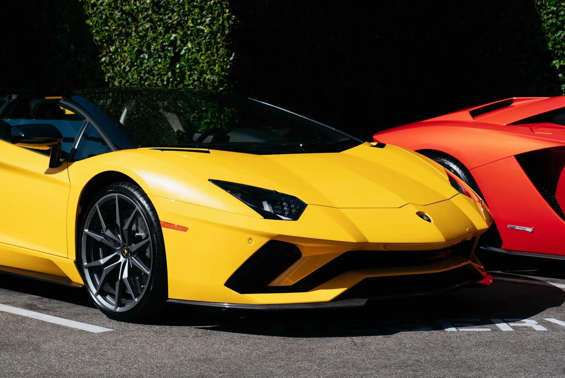 Lamborghini-Aventador-S-Roadster-Photo-Essay-gear-patrol-lead-full