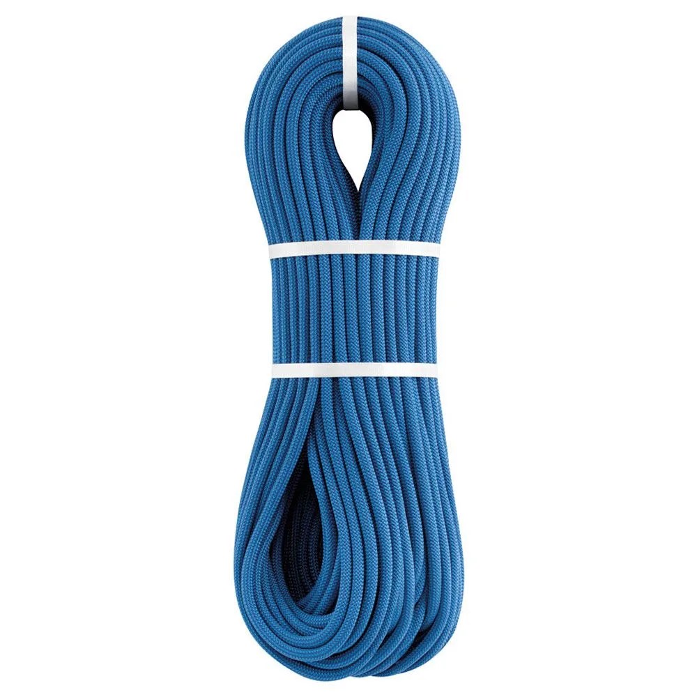 Margo-Hayes-Gear-Patrol-Rope