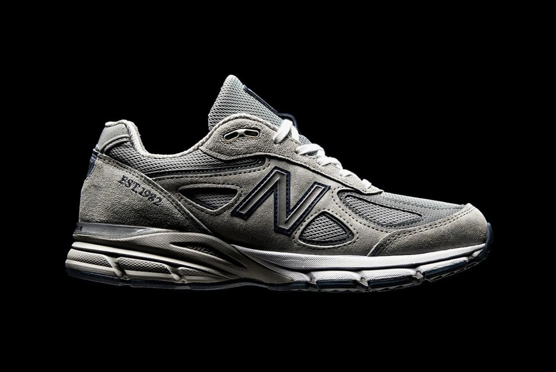 New-Balances-990v4-gear-patrol-full-lead