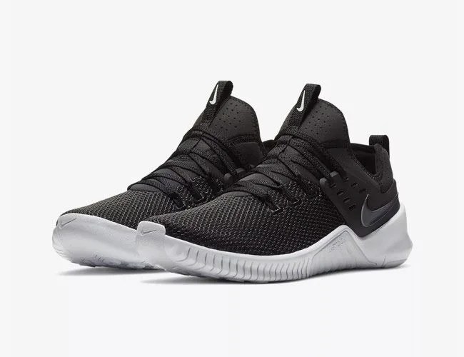 Nike-Free-Metcon-gear-patrol-full-featured