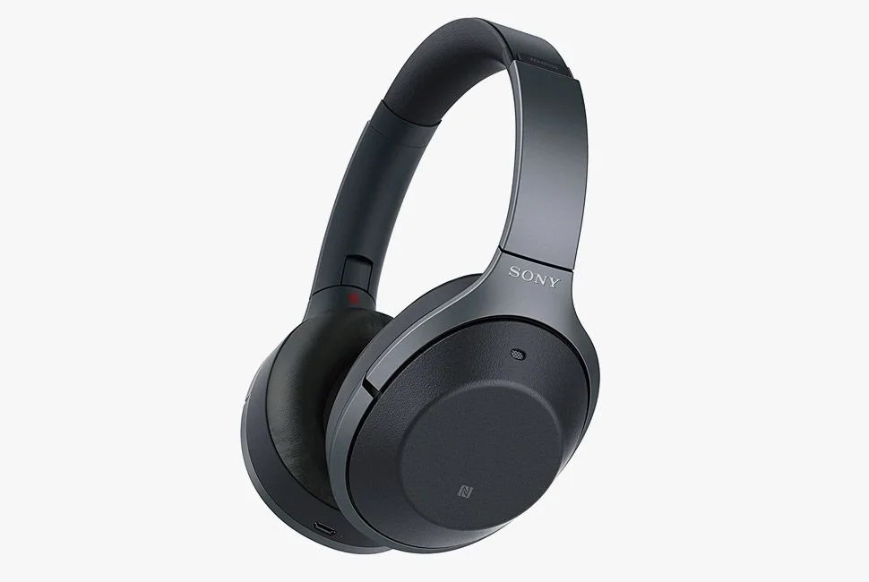 Sony-WH-1000XM2-Headphones-gear-patrol-full-lead-2