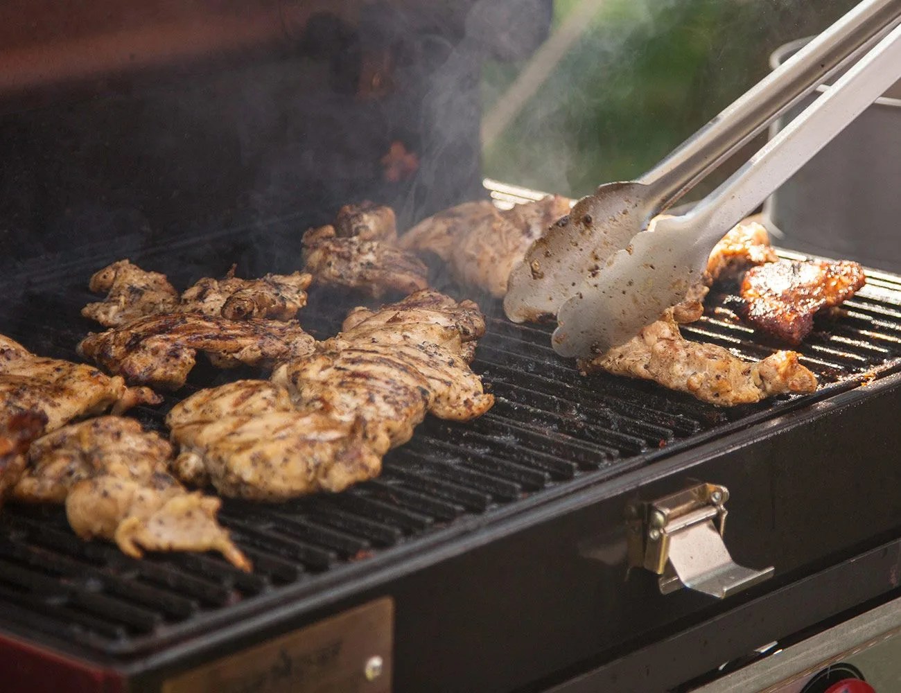 The-5-Best-Easily-Made-Camp-Meals-gear-patrol-Chicken-Thighs