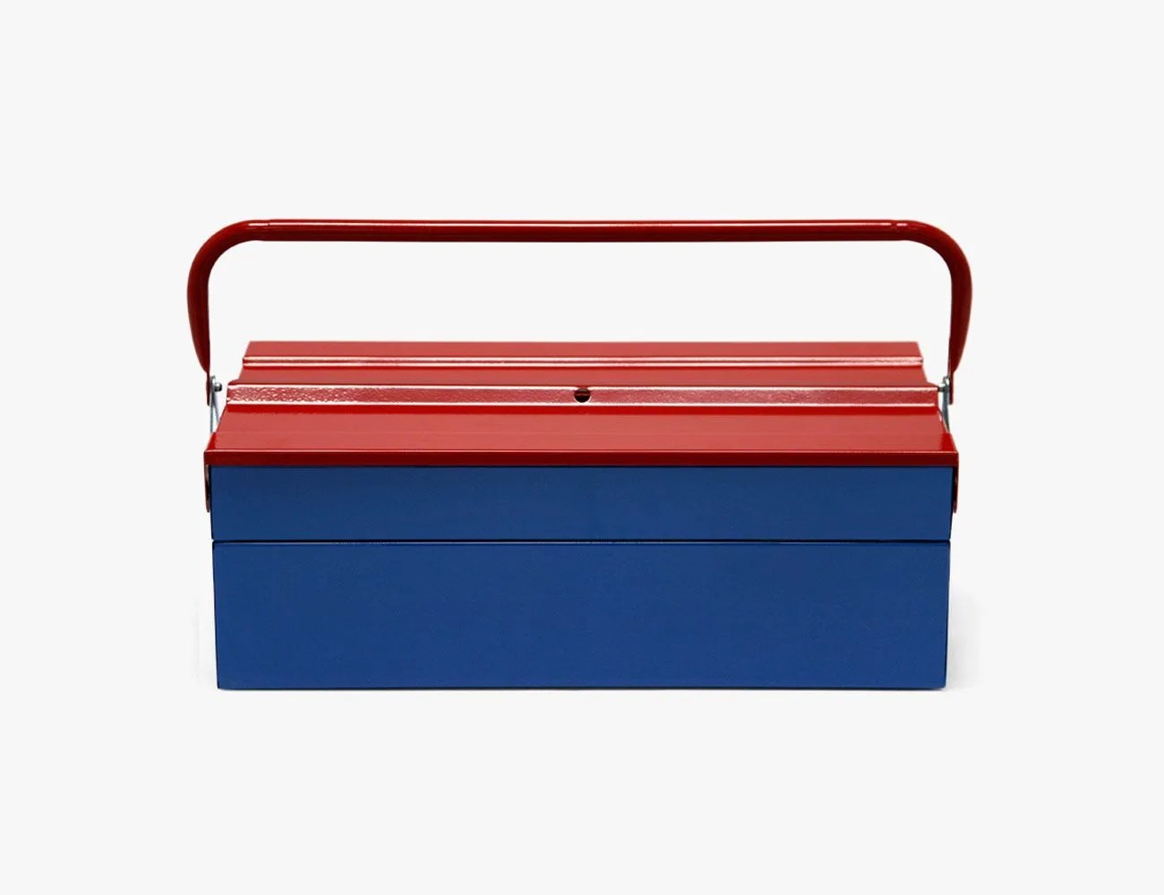The-Best-Small-Apartment-Friendly-Toolboxes-of-2018-gear-patrol-Metalplus-18-Inch