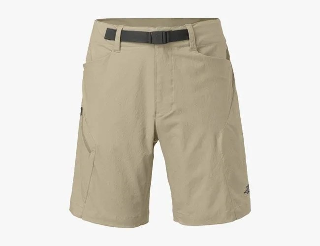 everyday-shorts-gear-patrol-TNF