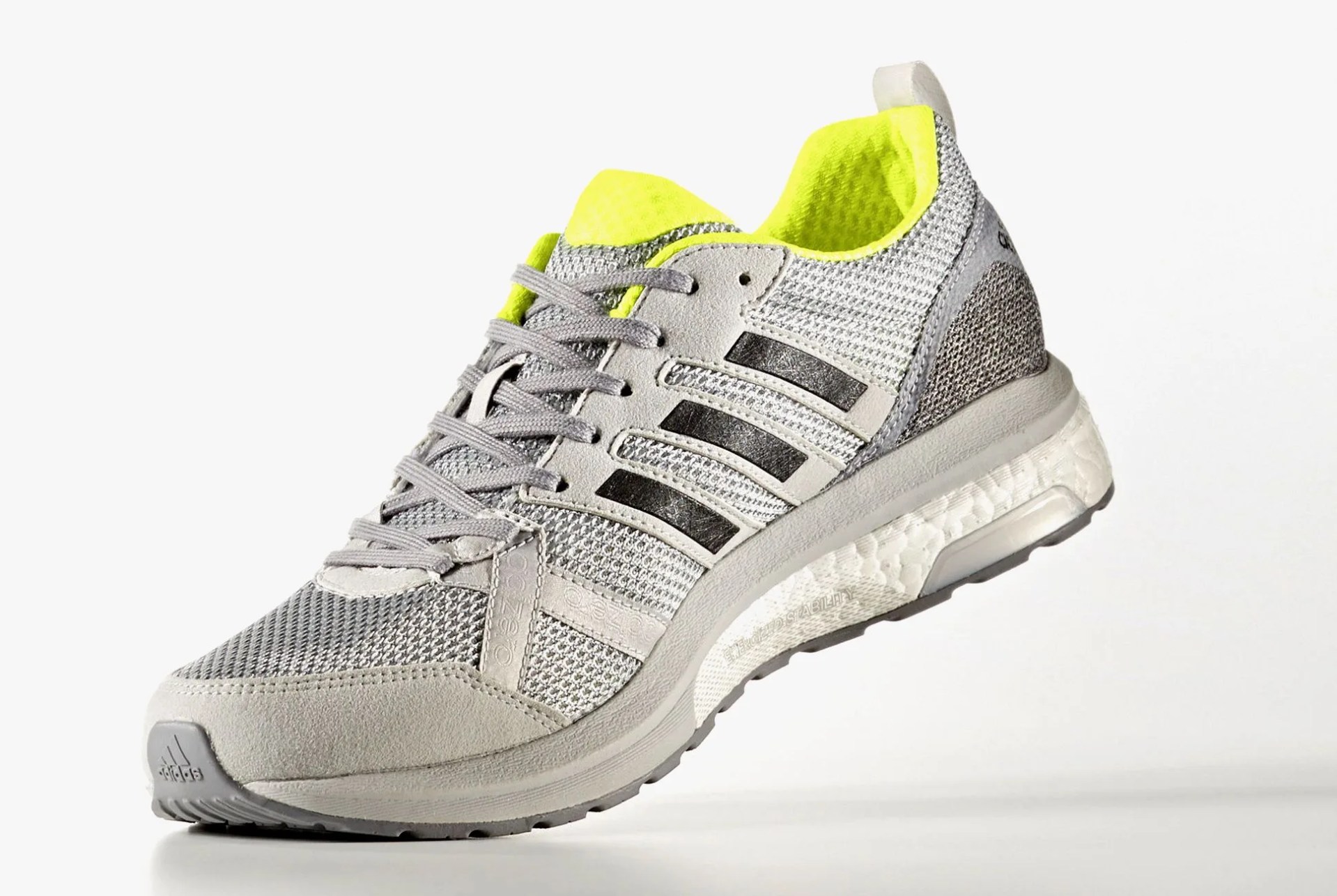 gear-patrol-runningshoes-sale-adizero-tempo-9-lead-full