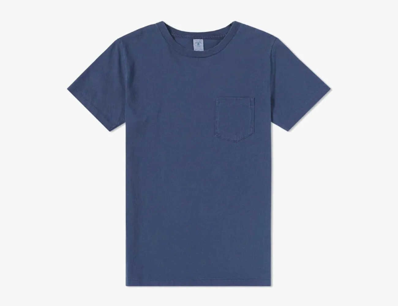 10-Best-Pocket-Tees-to-Add-to-Your-Summer-Wardrobe-gear-patrol-Vleva-Sheen-Pocket-tee