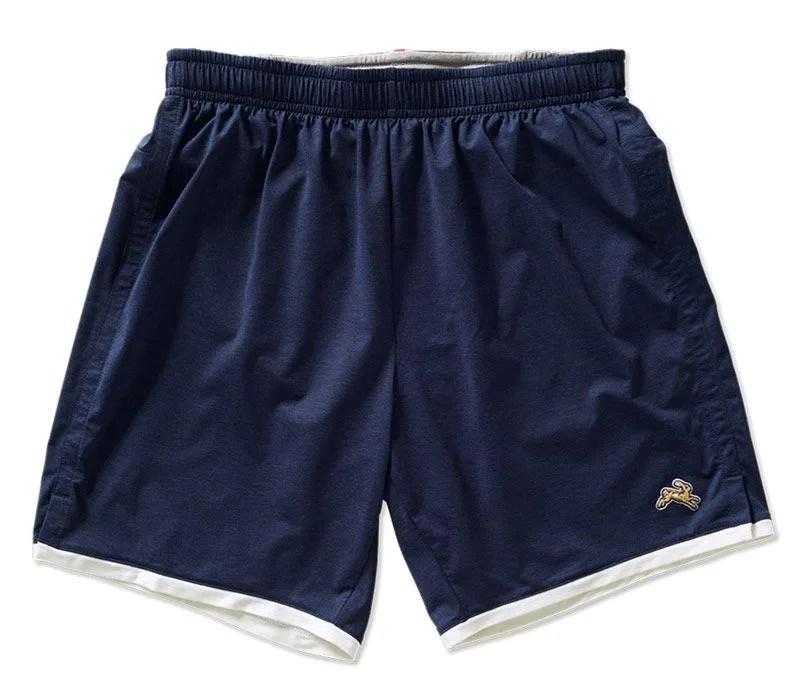 6-Brands-to-Upgrade-Your-Running-Gear-gear-patrol-tracksmith-shorts