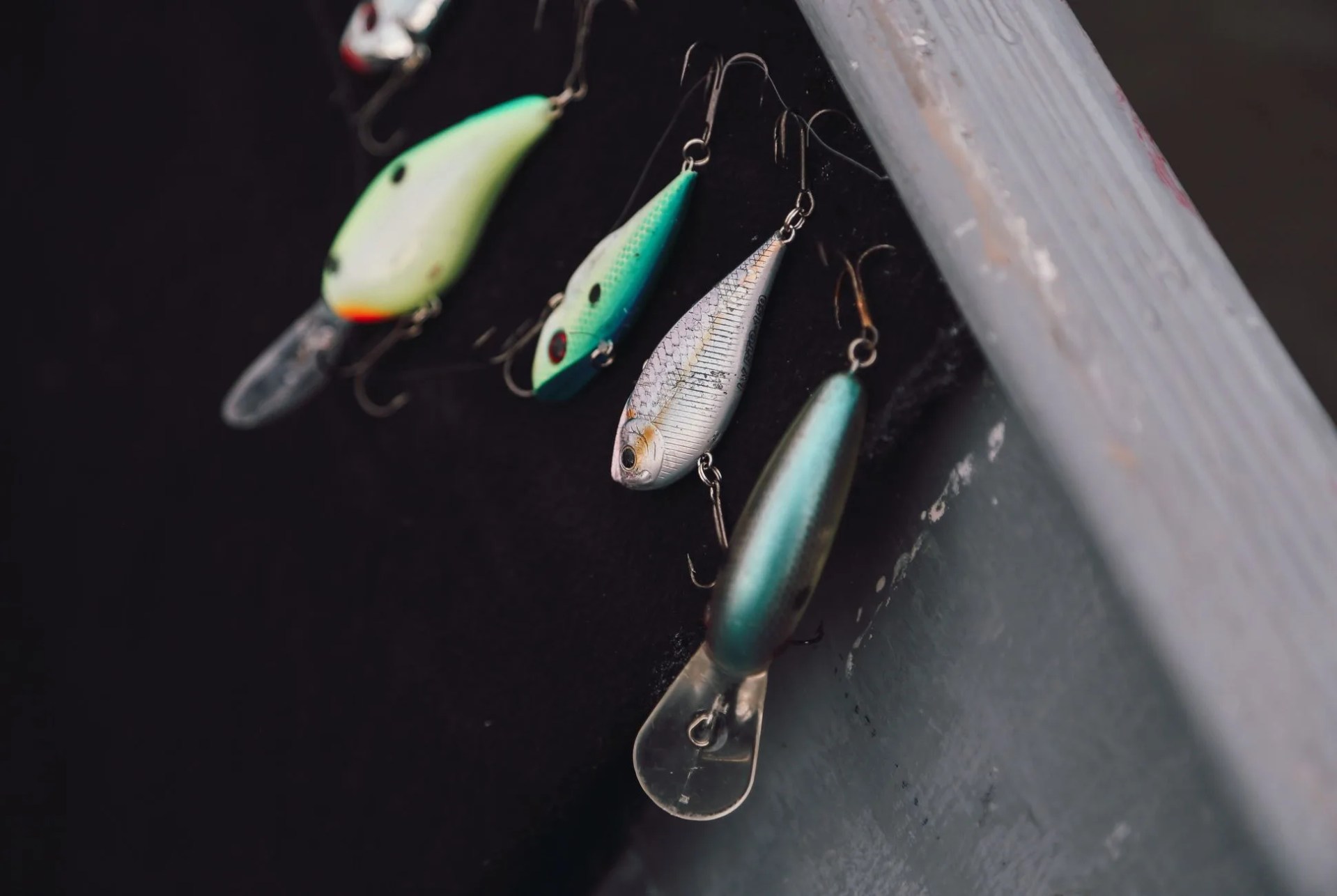 bass-fishing-show-gear-patrol-ambiance-3