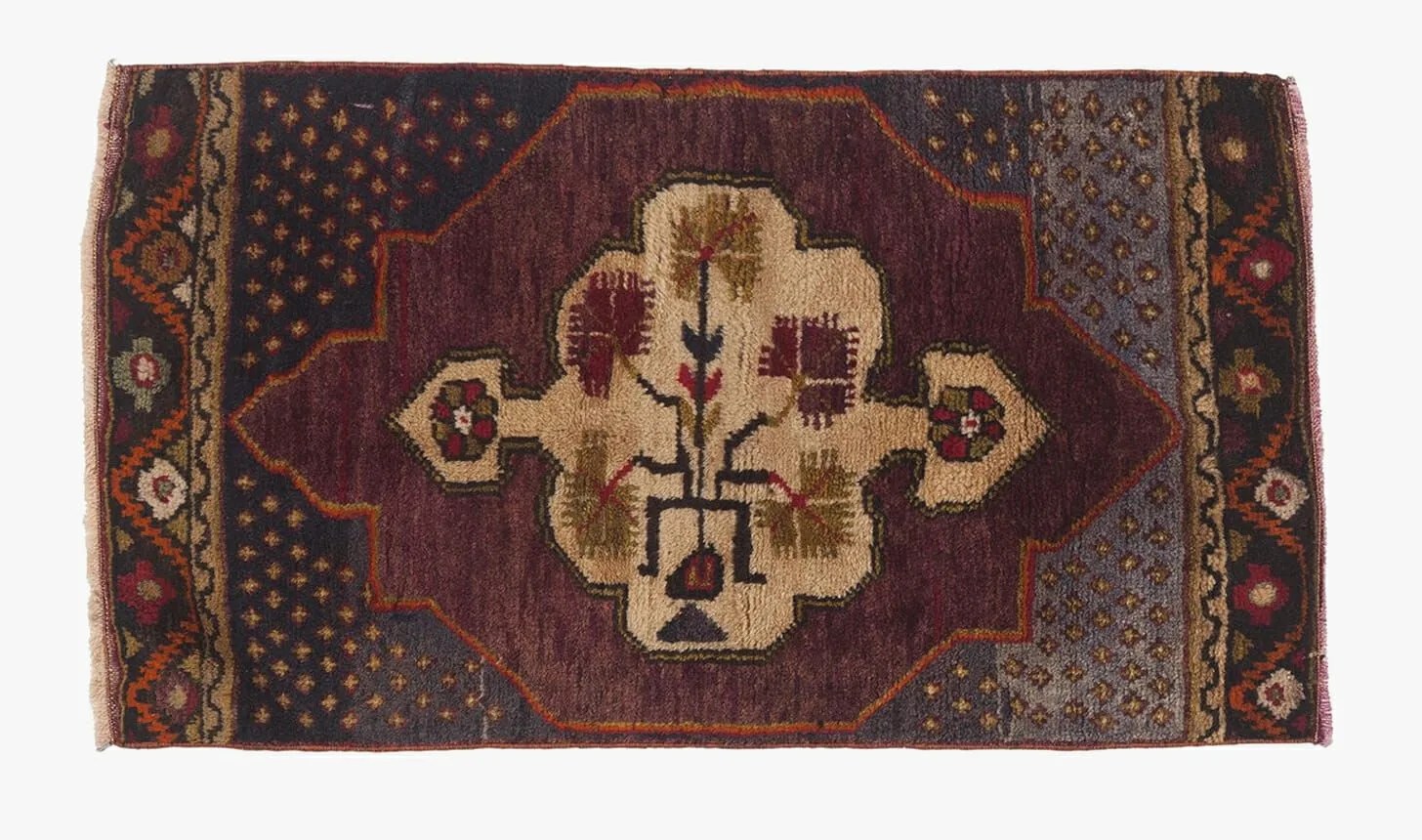 FDGG-gear-patrol-stay-at-home-reviva-rugs