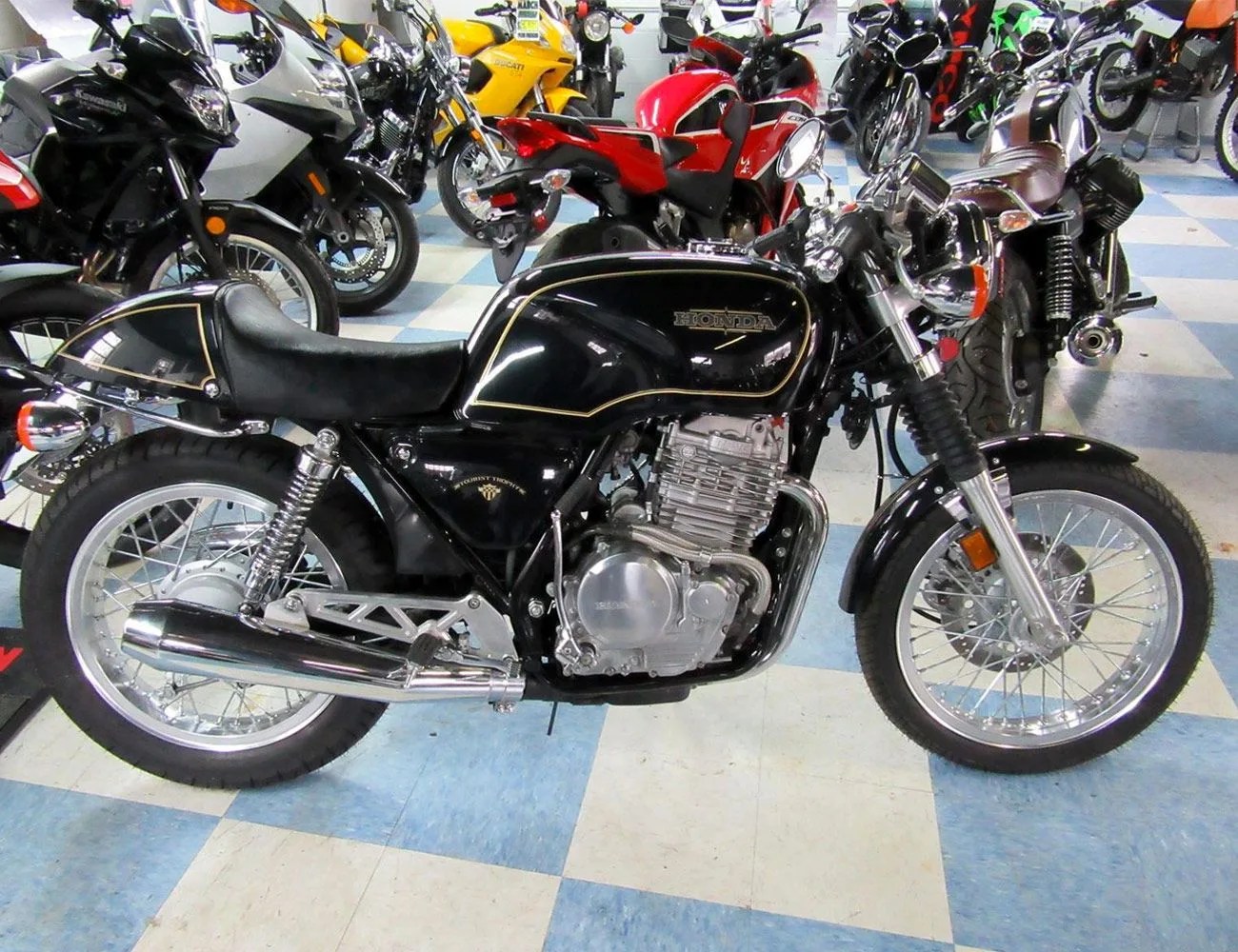 Found-5-Used-Commuting-Motorcycles-gear-patrol-1990-Honda-GB500-Tourist-Trophy