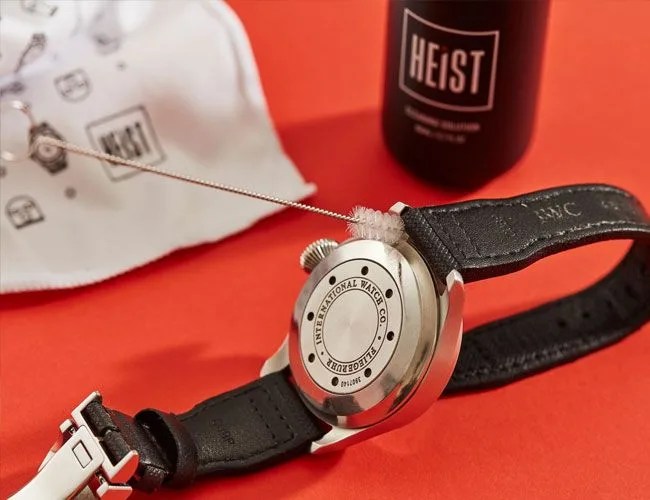 Heist-Premium-Watch-Cleaning-Kit-gear-patrol-lead-feature