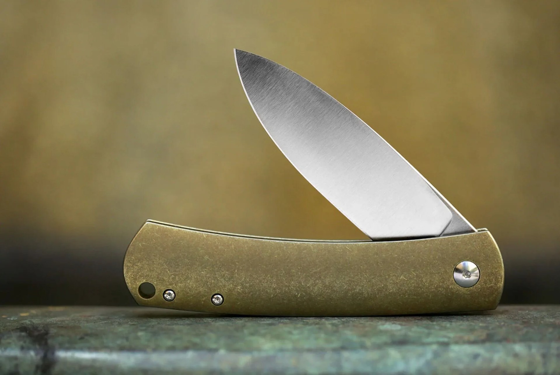 Mass-drop-x-Laconico-Keen-Knife-gear-patrol-full-lead