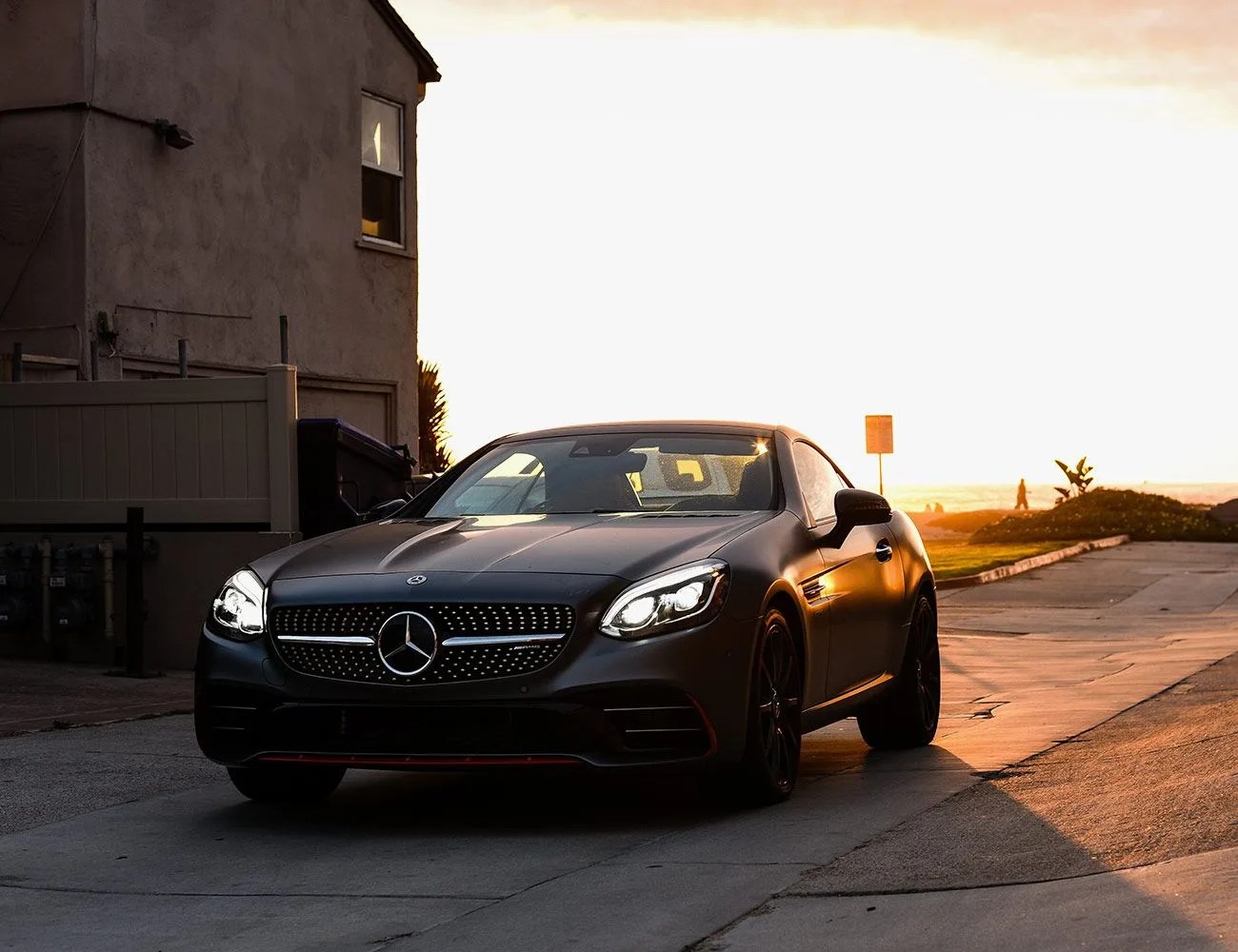 Mercedes-SLC-AMG-Review-gear-patrol-ambiance