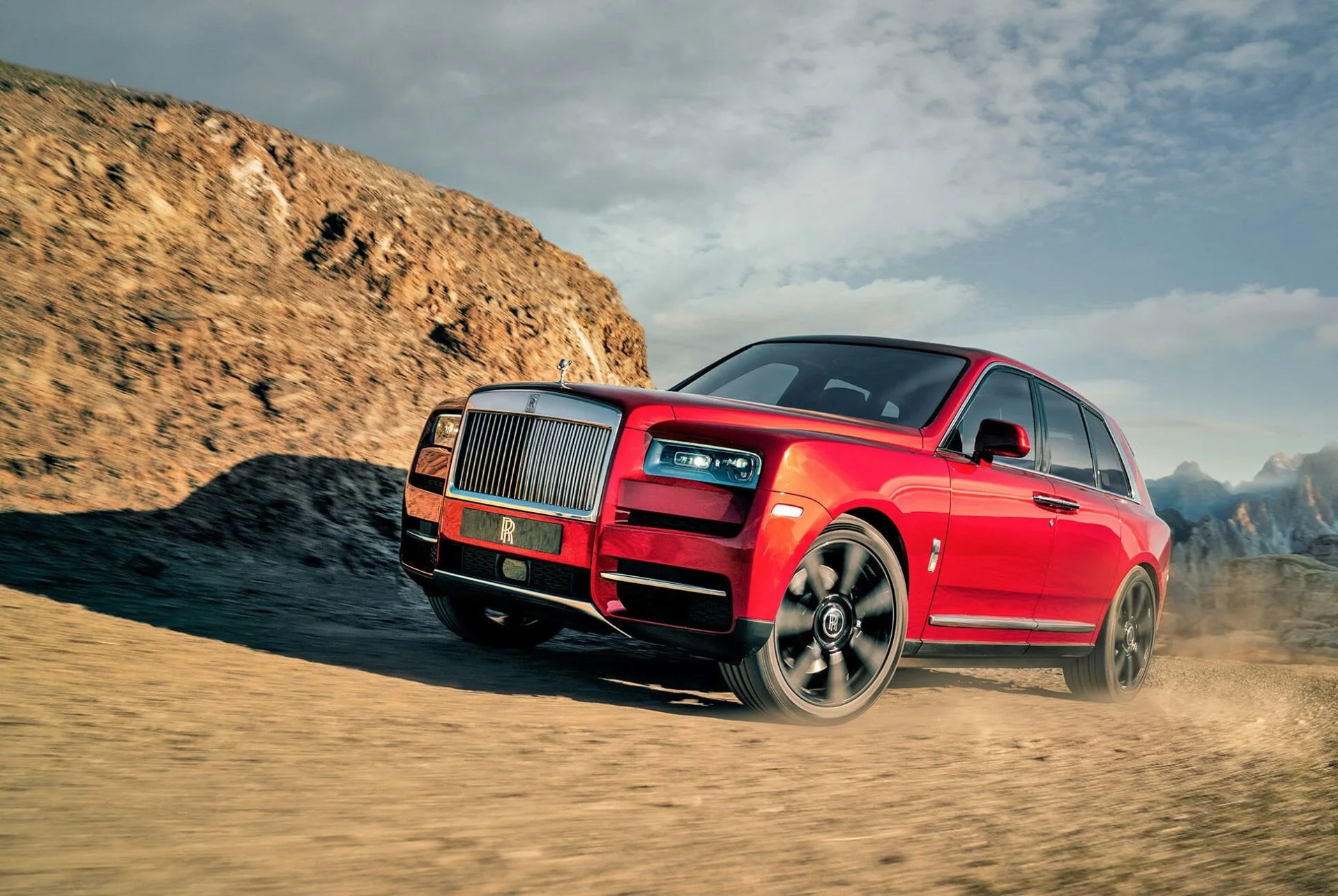 rolls royce cullinan gear patrol slide 13