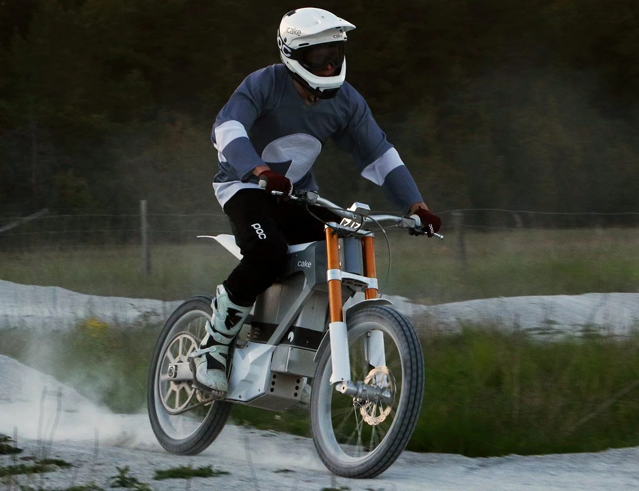 The-Best-Modern-Automotive-Design-In-the-World-Comes-From-Sweden-and-Japan-gear-patrol-Cake