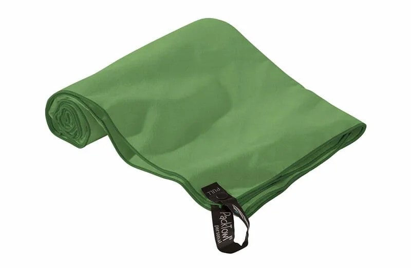 The-Best-Travel-Towels-gear-patrol-PackTowl